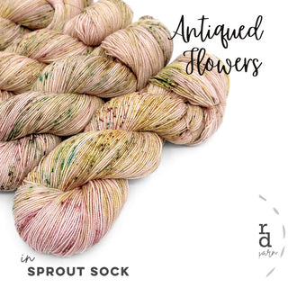 Antiqued Flowers (b) | Sprout Sock