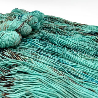 On Frozen Pond | Sprout DK