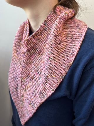 On Point Cowldana Pattern by Lindsay English