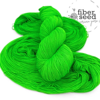 Inch Worm | Sprout Worsted Mini